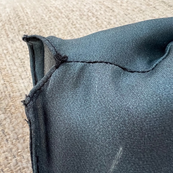 Elie Tahari Blue Silk Top - Picture 7 of 10